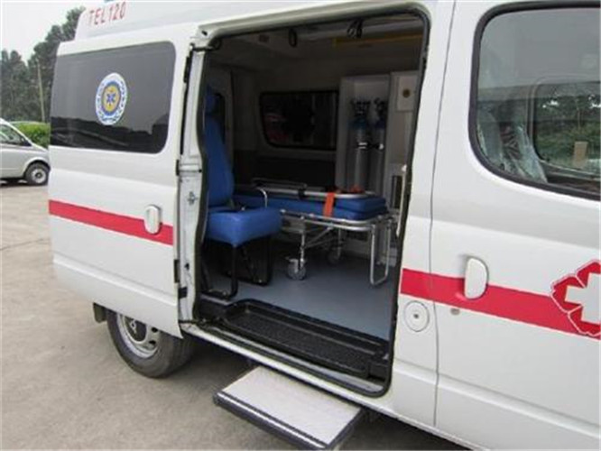 贵定救护车出租服务案例7
